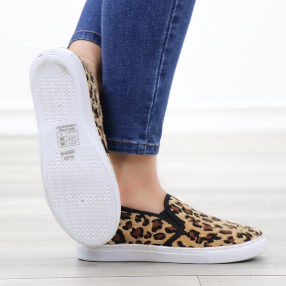 Slip On Leopard Print Furry Fashion Sneakers - Picture 5 of 15